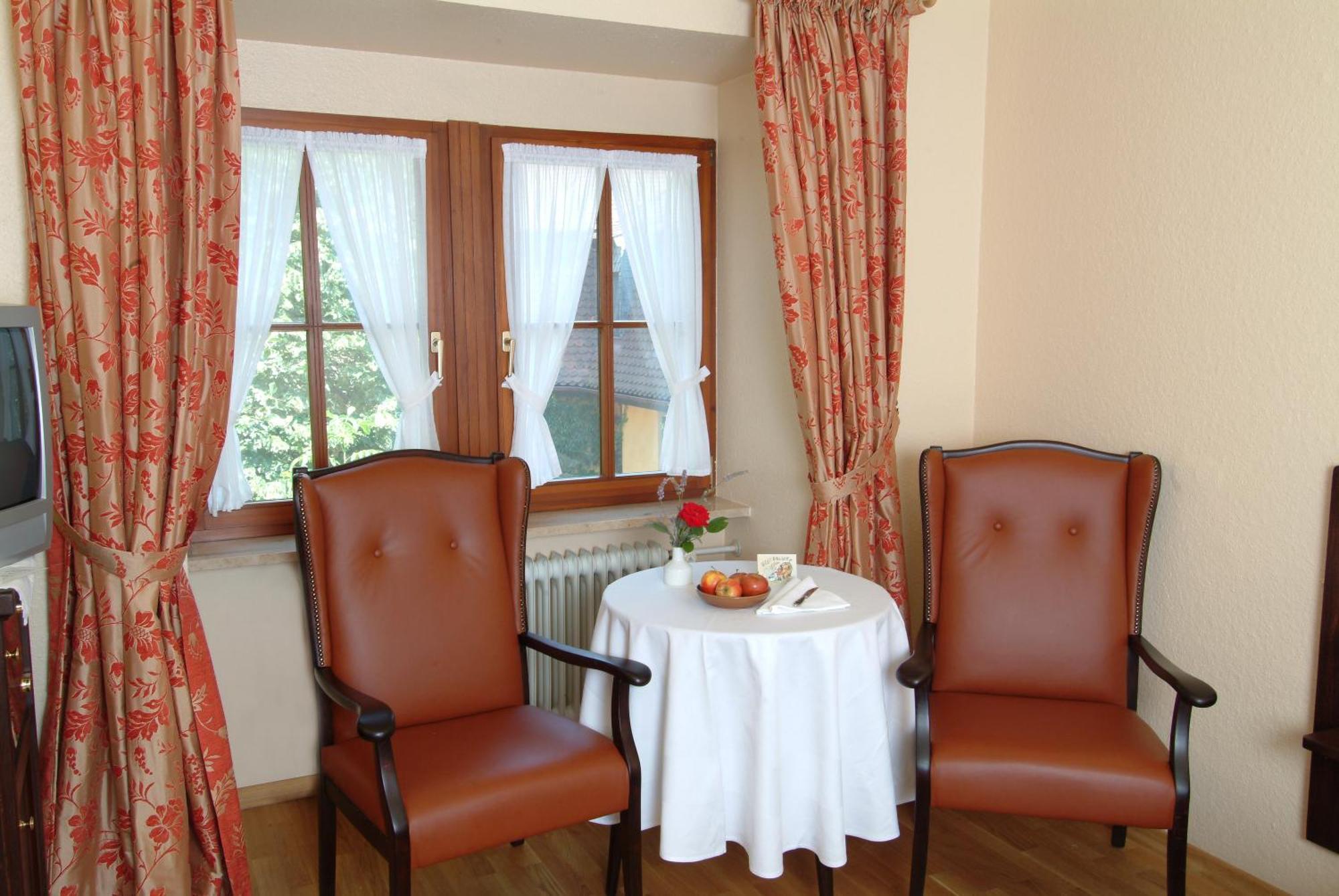 Hotel Leicht Biebelried ภายนอก รูปภาพ