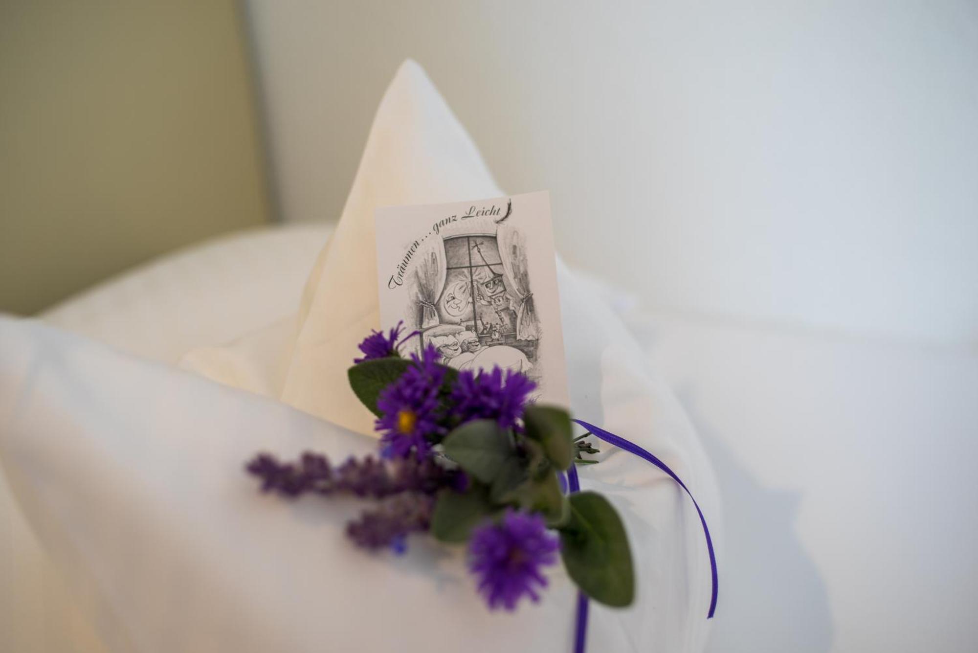 Hotel Leicht Biebelried ภายนอก รูปภาพ